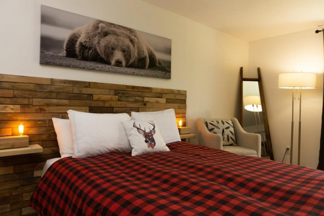 Condo Hotel Au Pied Du Mont Orford Eksteriør bilde