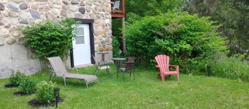 Condo Hotel Au Pied Du Mont Orford Rom bilde