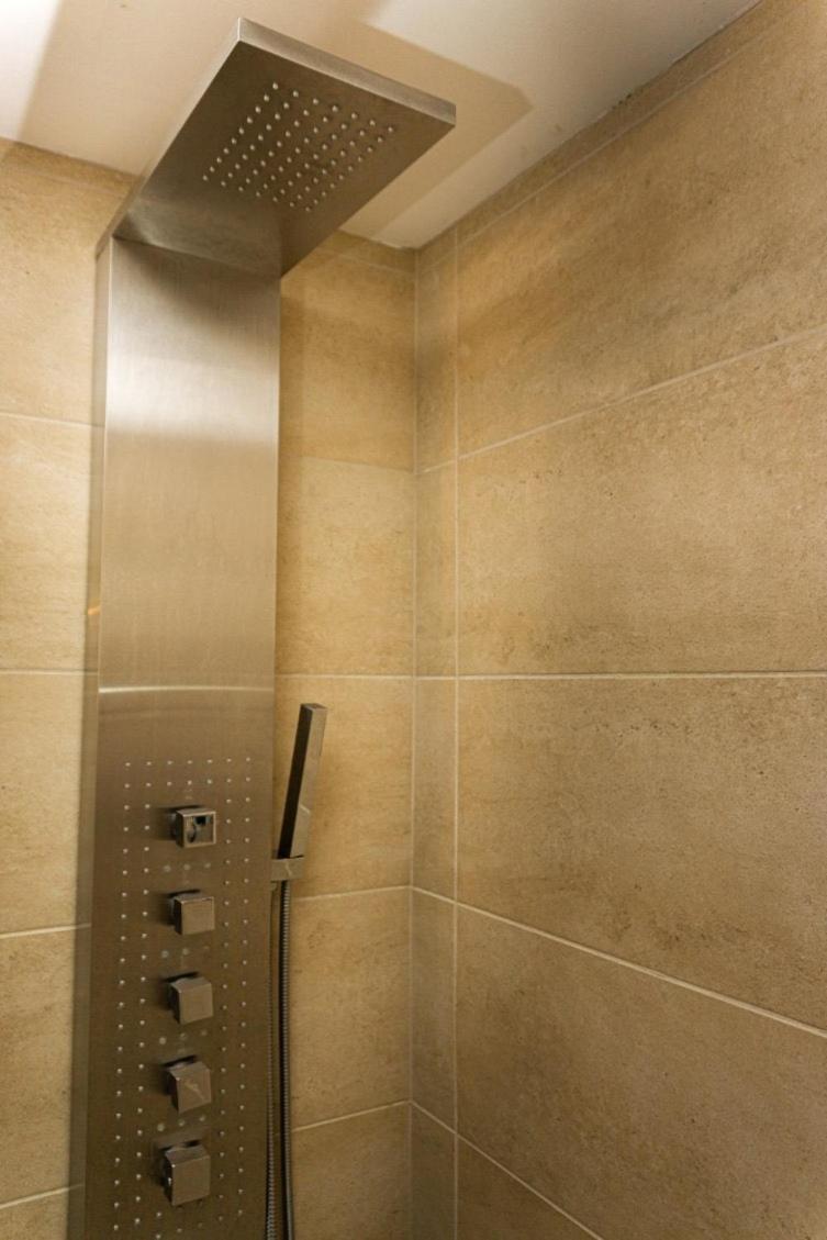 Condo Hotel Au Pied Du Mont Orford Rom bilde